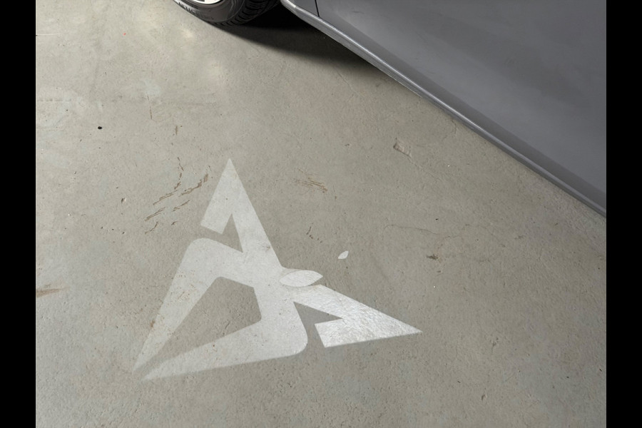 CUPRA Leon 1.4 e-Hybrid VZ Business CRUISECONTROL|AMBIENT|APPLE CARPLAY/ANDROID|MATRIX|