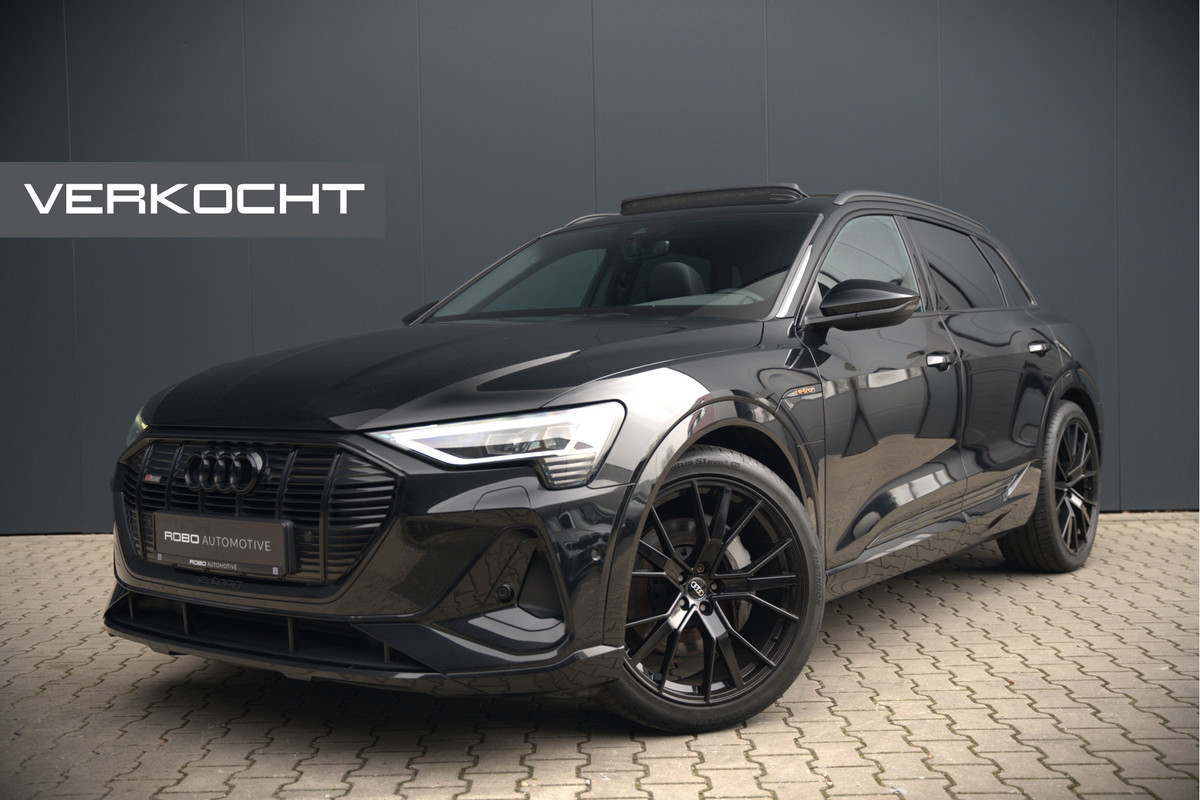 Audi e-tron e-tron 50 quattro Launch edition Black 71 kWh | Black Edition | Panoramadak | Memory Seat | Luchtvering | Adaptive Cruise Control | Keyless | Matrix LED | Trekhaak | Stoelverwarming | NAP | SOH 94,39%