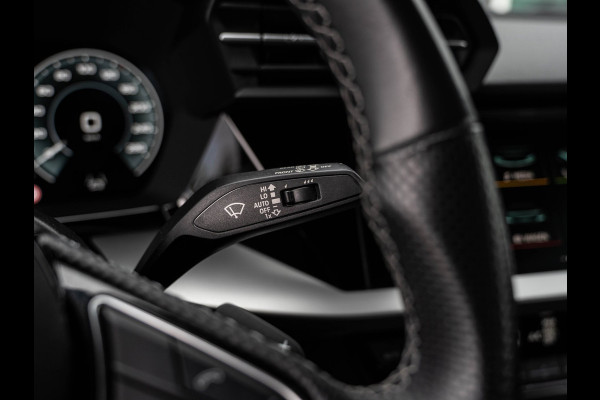 Audi A3 Sportback 40 TFSIe S-Line | Carplay | S-Sportstoelen | 18" LMV | LED