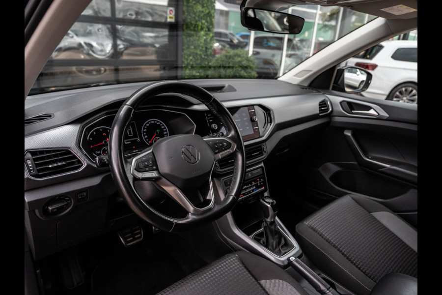 Volkswagen T-Cross 1.0 TSI DSG Active | ACC | Clima | Carplay | BTW