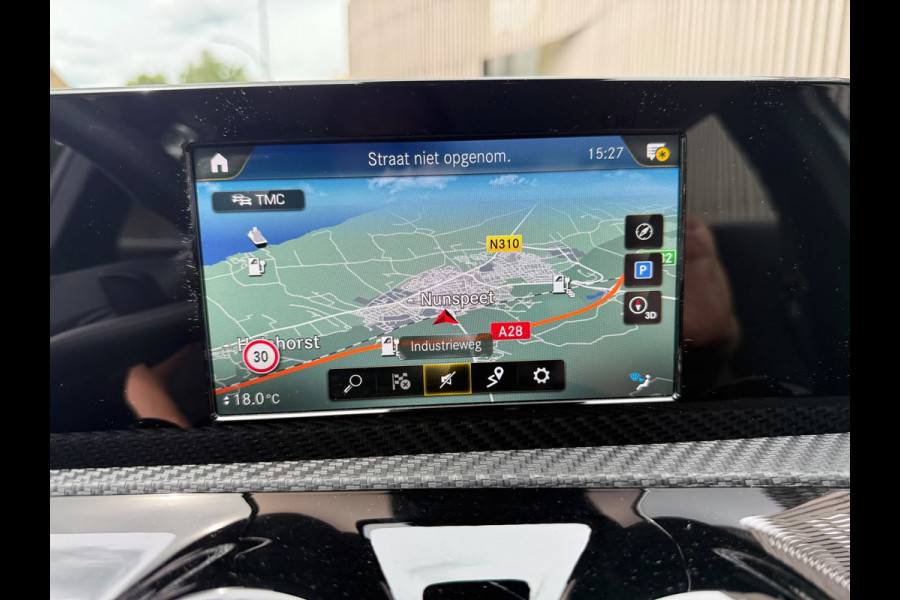 Mercedes-Benz A-Klasse 250 e /Apple CarPlay /18 inch AMG /Navigatie /Stoelverwarming