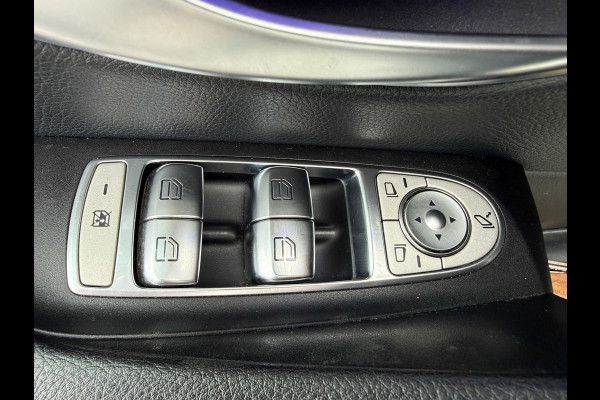 Mercedes-Benz E-Klasse 220 d Business Solution AMG pakket