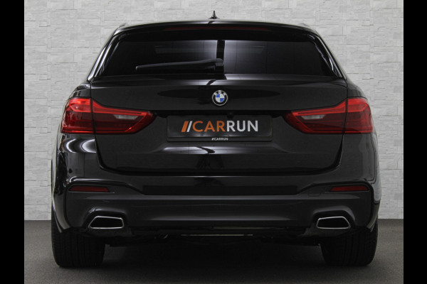 BMW 5 Serie Touring 520i M-Sport Volledig Individual | Nappa | Comfortseats | Panodak | Trekhaak 2000kg | Adapt. Led | Luchtvering niveauregeling | Display Key | Camera | Memory | 19" | Nav. Proffesional | Alarm | NL-Auto | Dealer OH | NAP | Full Service - Rijklaarprijs.