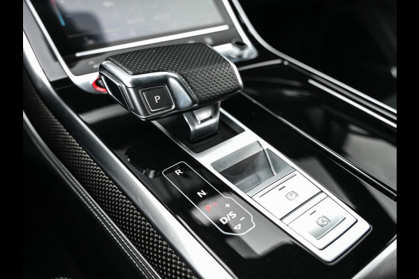 Audi Q7 4.0 TFSI SQ7 quattro Panoramadak | Keramische Remmen | Alcantara Hemel | Carbon Interieur | B&O | HUD | Luchtvering | Stoelverwarming V+A | Camera | Ambiance Interieur | Stuurverwarming | Achterasbesturing |