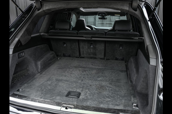 Audi Q7 4.0 TFSI SQ7 quattro Panoramadak | Keramische Remmen | Alcantara Hemel | Carbon Interieur | B&O | HUD | Luchtvering | Stoelverwarming V+A | Camera | Ambiance Interieur | Stuurverwarming | Achterasbesturing |