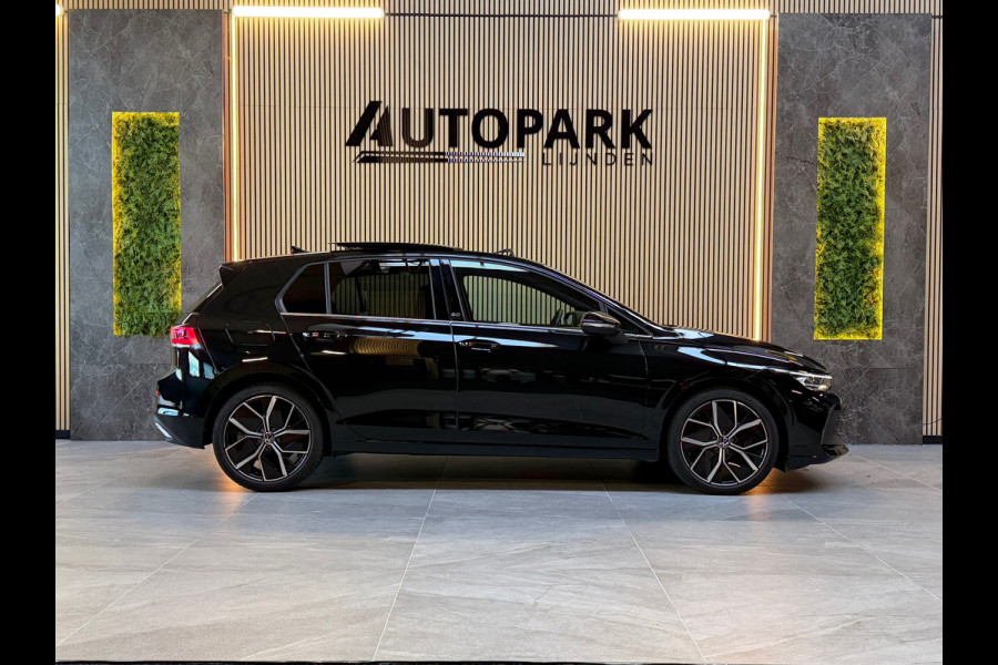Volkswagen Golf 1.5 eTSI 50 Jahre|PANO|MASSAGE|HuD|MEMORY|IQ LIGHTS|KEYLESS|ACC|FABRIEKSGARANTI|CARPLAY|SFEERVERLICHTING|BOMVOL!