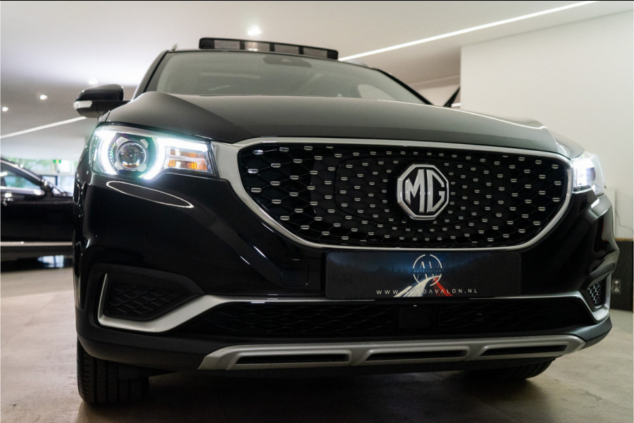 MG Mg Zs EV Luxury 45 kWh 143PK | Panoramadak | Keyless | Elektr. Stoelen | VOL! Garantie