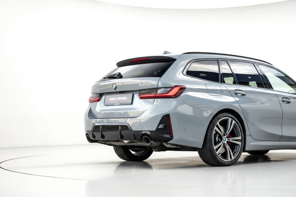 BMW 3 Serie Touring 330e Pano/M-Sport/HUD/Trekhaak