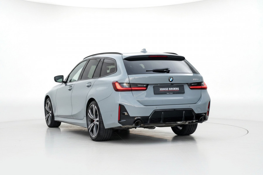 BMW 3 Serie Touring 330e Pano/M-Sport/HUD/Trekhaak