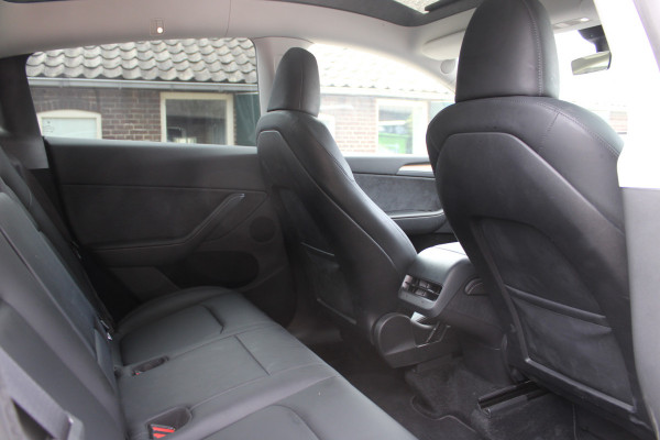 Tesla Model Y Long Range AWD 75 kWh SOh 92.9% NAVI LEER PANO ORG NL 69000KM!!!