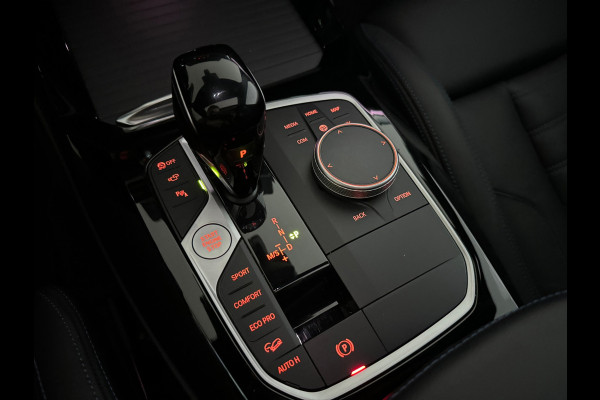 BMW X3 XDrive30i High Executive Pano|Keyless|Memory|HuD|Sfeer