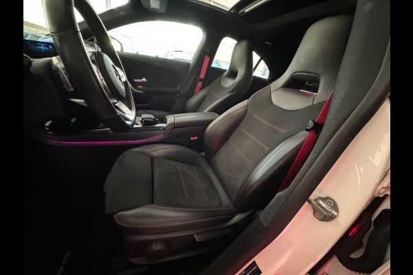 Mercedes-Benz CLA-Klasse 180 AMG Pano|Sfeer|Stoelverwarming|Lane|Cruise
