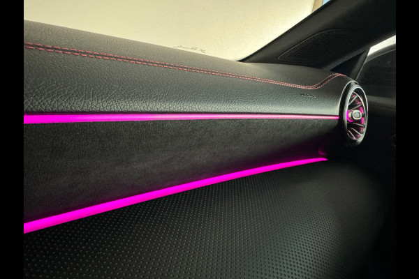 Mercedes-Benz CLA-Klasse 180 AMG Pano|Sfeer|Stoelverwarming|Lane|Cruise