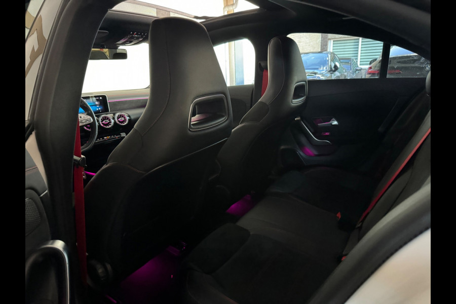 Mercedes-Benz CLA-Klasse 180 AMG Pano|Sfeer|Stoelverwarming|Lane|Cruise