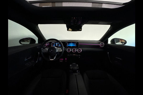 Mercedes-Benz CLA-Klasse 180 AMG Pano|Sfeer|Stoelverwarming|Lane|Cruise