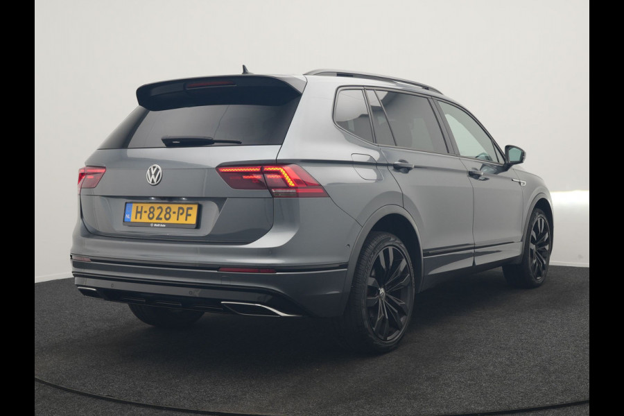 Volkswagen Tiguan Allspace 1.5 TSI Highline DSG R-Line 7 Persoons 150pk | Panodak | Adaptive Cruise | Camera | Alcantara Sportstoelen Massage & Verwarmd | Keyless | BLIS | Navigatie | Virtual | DAB | 20"L.M |