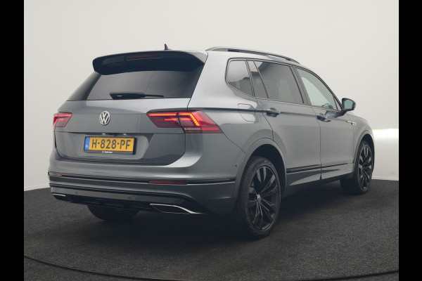 Volkswagen Tiguan Allspace 1.5 TSI Highline DSG R-Line 7 Persoons 150pk | Panodak | Adaptive Cruise | Camera | Alcantara Sportstoelen Massage & Verwarmd | Keyless | BLIS | Navigatie | Virtual | DAB | 20"L.M |