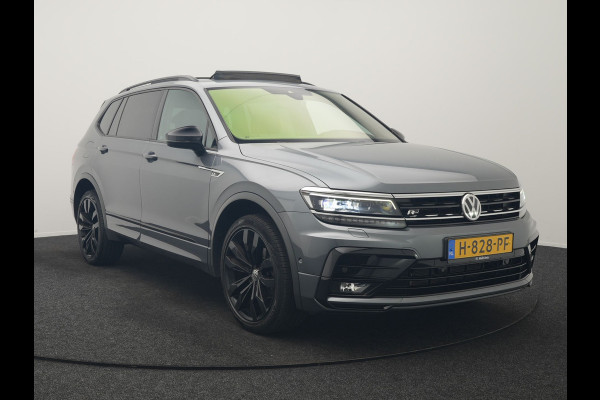Volkswagen Tiguan Allspace 1.5 TSI Highline DSG R-Line 7 Persoons 150pk | Panodak | Adaptive Cruise | Camera | Alcantara Sportstoelen Massage & Verwarmd | Keyless | BLIS | Navigatie | Virtual | DAB | 20"L.M |