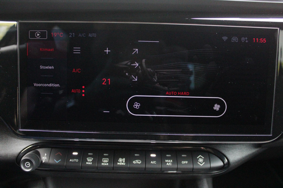 Alfa Romeo junior ELETTRICA SPECIALE 156PK 54 kWh | TECHNOLOGIE PAKKET (O.A. FULL LED ADAPTIVE MATRIX KOPLAMPEN/DODEHOEK DETECTIE/DRAADLOZE TELEFOONLADER/ACHTERUITRIJ CAMERA/PARKEERSENSOREN VOOR, ACHTER,ZIJKANT) | DRAADLOZE APPLE CARPLAY/ANDROID AUTO | CLIMATE CONTROL | ELEKTRISCH BEDIENBARE ACHTERKLEP | STOEL VERWARMING | ELEKTRISCH BEDIENBARE VOORSTOEL MET MASAGEFUNCTIE | VERKEERSBORDEN HERKENNING | ADAPTIVE CRUISE CONTROL | KEYLESS ENTRY/START |