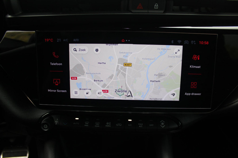 Alfa Romeo junior ELETTRICA SPECIALE 156PK 54 kWh | TECHNOLOGIE PAKKET (O.A. FULL LED ADAPTIVE MATRIX KOPLAMPEN/DODEHOEK DETECTIE/DRAADLOZE TELEFOONLADER/ACHTERUITRIJ CAMERA/PARKEERSENSOREN VOOR, ACHTER,ZIJKANT) | DRAADLOZE APPLE CARPLAY/ANDROID AUTO | CLIMATE CONTROL | ELEKTRISCH BEDIENBARE ACHTERKLEP | STOEL VERWARMING | ELEKTRISCH BEDIENBARE VOORSTOEL MET MASAGEFUNCTIE | VERKEERSBORDEN HERKENNING | ADAPTIVE CRUISE CONTROL | KEYLESS ENTRY/START |