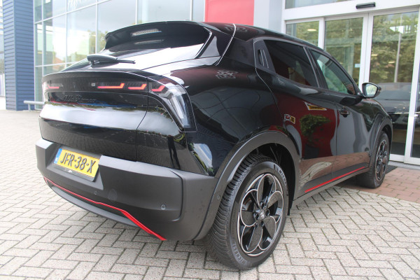 Alfa Romeo junior ELETTRICA SPECIALE 156PK 54 kWh | TECHNOLOGIE PAKKET (O.A. FULL LED ADAPTIVE MATRIX KOPLAMPEN/DODEHOEK DETECTIE/DRAADLOZE TELEFOONLADER/ACHTERUITRIJ CAMERA/PARKEERSENSOREN VOOR, ACHTER,ZIJKANT) | DRAADLOZE APPLE CARPLAY/ANDROID AUTO | CLIMATE CONTROL | ELEKTRISCH BEDIENBARE ACHTERKLEP | STOEL VERWARMING | ELEKTRISCH BEDIENBARE VOORSTOEL MET MASAGEFUNCTIE | VERKEERSBORDEN HERKENNING | ADAPTIVE CRUISE CONTROL | KEYLESS ENTRY/START |