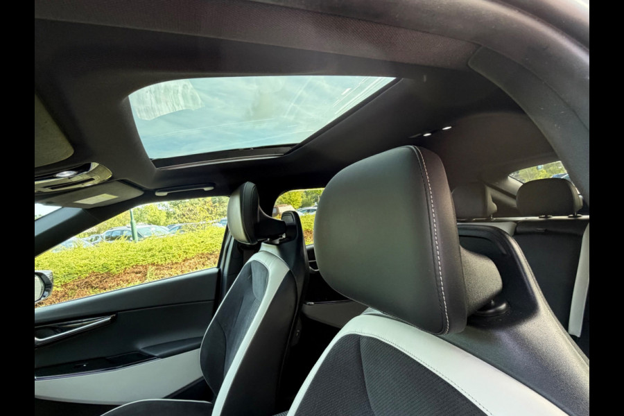 Kia Ev6 GT-Line 77.4 kWh, mat grijs, panoramadak, trekhaak, rondom zicht camera,warmtepomp,1 e eigenaar, NL auto met nap