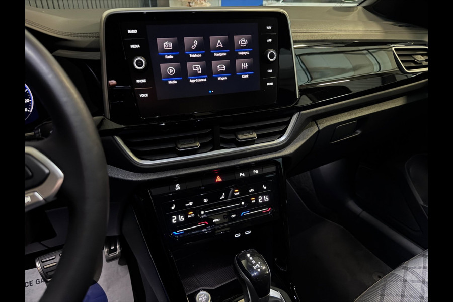 Volkswagen T-Roc 1.5 TSI R-Line DSG | IQ LIGHT | CAMERA | KEYLESS | ASCOT GREY