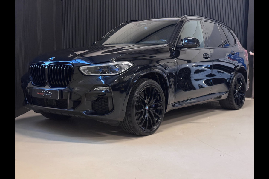 BMW X5 XDrive45e M-SPORT | PANO | LASER LED | BOMVOL!