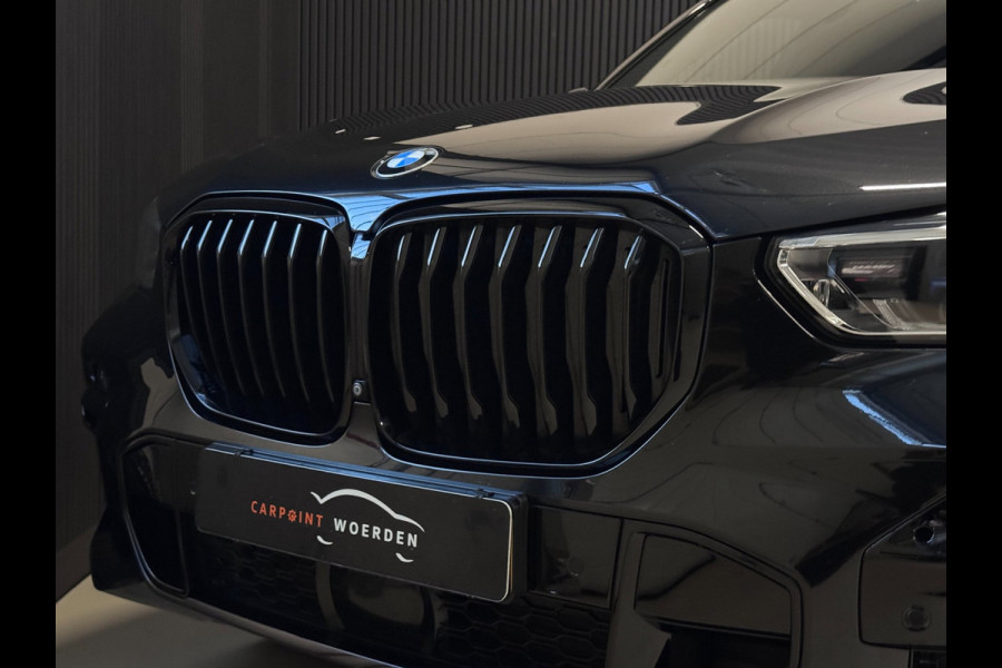 BMW X5 XDrive45e M-SPORT | PANO | LASER LED | BOMVOL!
