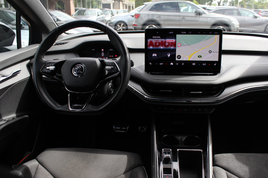 Škoda ENYAQ iV 60 Sportline / SoH 93,4% / Camera / Leder&Alcantara / Matrix LED / Keyless / 20'' / CarPlay / Stuur+Stoelverwarmd / DAB / Cruise Control