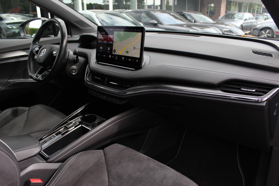 Škoda ENYAQ iV 60 Sportline / SoH 93,4% / Camera / Leder&Alcantara / Matrix LED / Keyless / 20'' / CarPlay / Stuur+Stoelverwarmd / DAB / Cruise Control