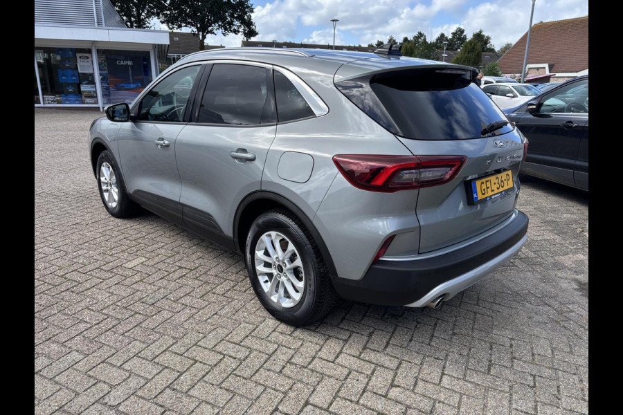 Ford Kuga 2.5 PHEV Titanium | Nieuw model | Wegklapbare trekhaak | Camera | Navigatie | Cruise control | 2.100 kg trekgewicht