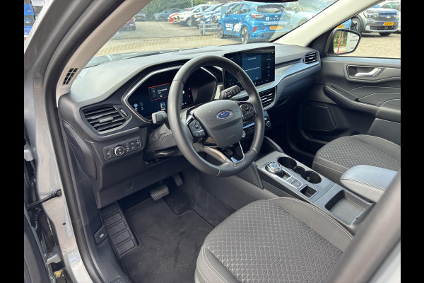 Ford Kuga 2.5 PHEV Titanium | Nieuw model | Wegklapbare trekhaak | Camera | Navigatie | Cruise control | 2.100 kg trekgewicht