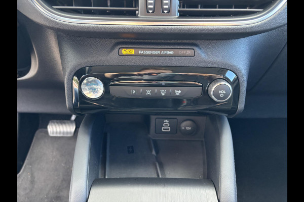 Ford Kuga 2.5 PHEV Titanium | Nieuw model | Wegklapbare trekhaak | Camera | Navigatie | Cruise control | 2.100 kg trekgewicht
