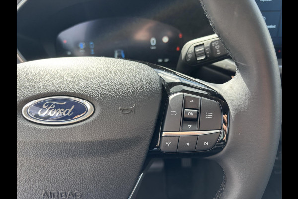 Ford Kuga 2.5 PHEV Titanium | Nieuw model | Wegklapbare trekhaak | Camera | Navigatie | Cruise control | 2.100 kg trekgewicht