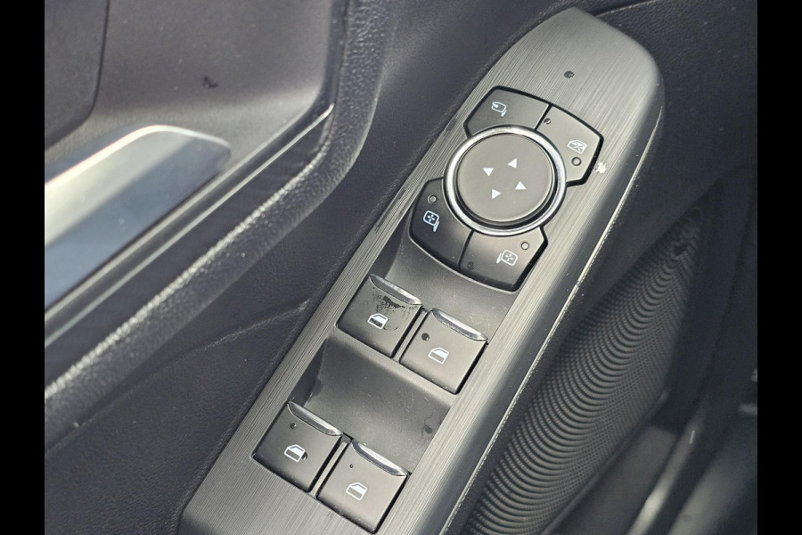 Ford Kuga 2.5 PHEV ST-Line X | Panoramadak | Wegklapbare trekhaak | Head up Display | AGR-stoelen | Bang&Olufsen | Elektrische achterklep