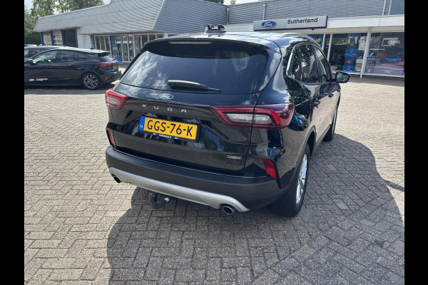 Ford Kuga 2.5 PHEV Titanium 243pk | Nieuw model | Wegklapbare Trekhaak | Achteruitrijcamera | Cruise control | Navigatie | 2.100kg geremd trekgewicht