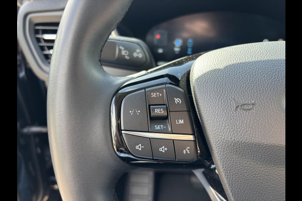 Ford Kuga 2.5 PHEV Titanium 243pk | Nieuw model | Wegklapbare Trekhaak | Achteruitrijcamera | Cruise control | Navigatie | 2.100kg geremd trekgewicht