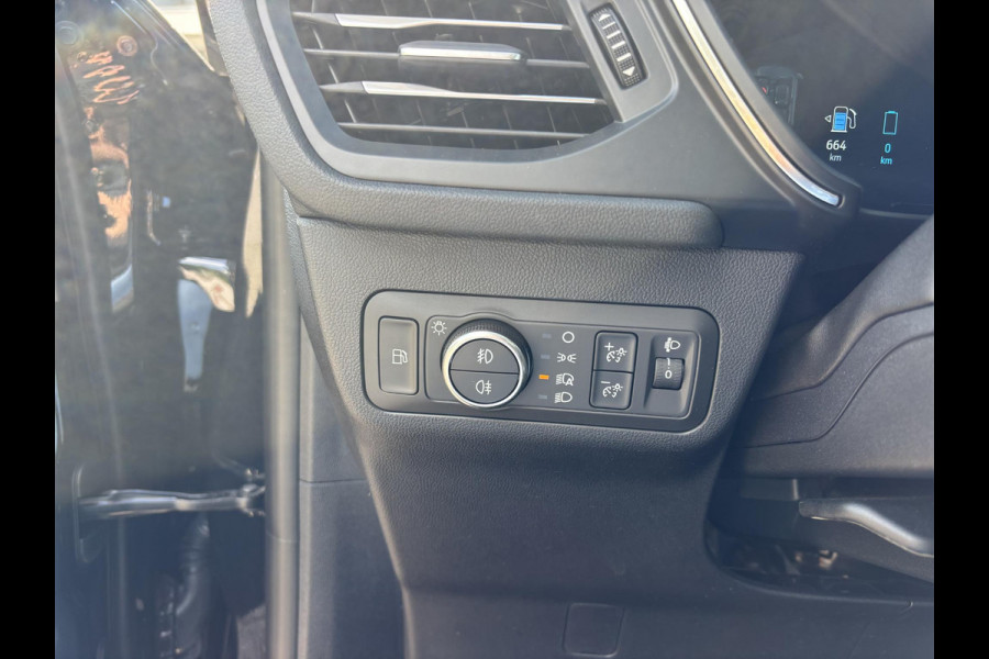 Ford Kuga 2.5 PHEV Titanium 243pk | Nieuw model | Wegklapbare Trekhaak | Achteruitrijcamera | Cruise control | Navigatie | 2.100kg geremd trekgewicht