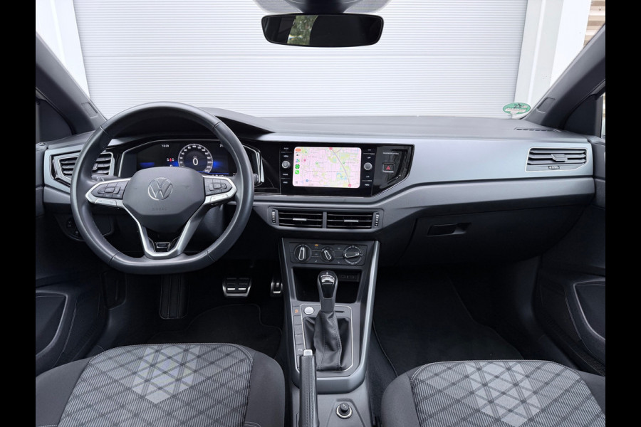 Volkswagen Taigo 1.5 TSI R-Line Pano/AppleCar/Xenon