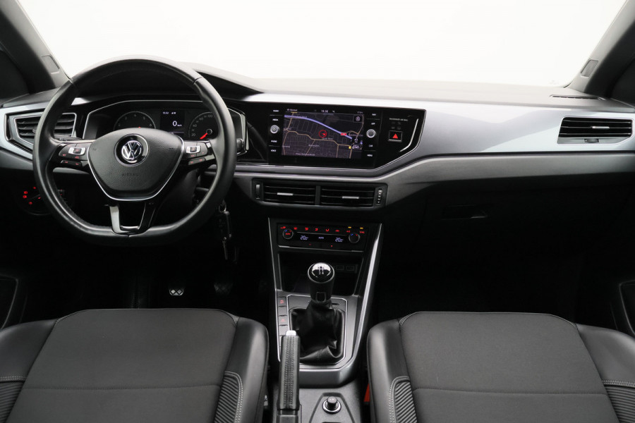 Volkswagen Polo 1.0 TSI Highline Leder/Stof, ACC, Apple Carplay, Climate, Sportonderstel, DAB, 16''