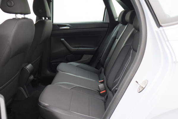 Volkswagen Polo 1.0 TSI Highline Leder/Stof, ACC, Apple Carplay, Climate, Sportonderstel, DAB, 16''