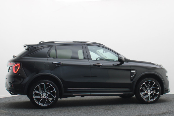 Lynk & Co 01 1.5 Plug-in Hybrid 360° Camera, Panoramadak, Apple Carplay, ACC, Keyless, LED, 20''