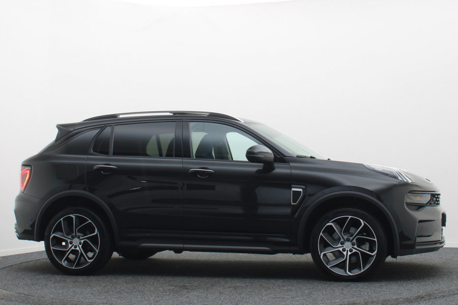 Lynk & Co 01 1.5 Plug-in Hybrid 360° Camera, Panoramadak, Apple Carplay, ACC, Keyless, LED, 20''