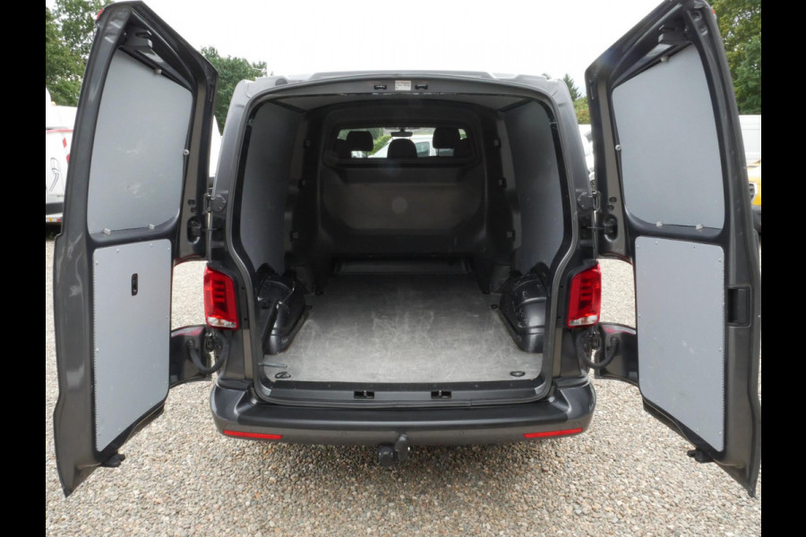 Volkswagen Transporter 2.0 TDI 150PK L2 Dubbel Cabine Airco Cruise Haak