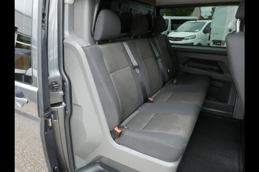 Volkswagen Transporter 2.0 TDI 150PK L2 Dubbel Cabine Airco Cruise Haak