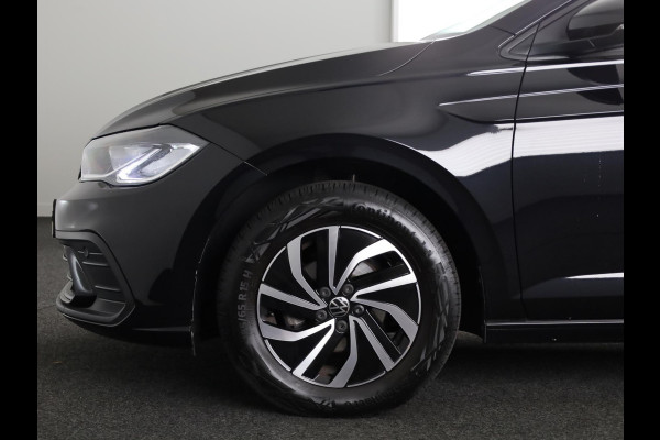 Volkswagen Polo 1.0 TSI Life Edition 95 pk | Verlengde garantie | Navigatie via App | Parkeersensoren achter | Achteruitrijcamera | Adaptieve cruise control |