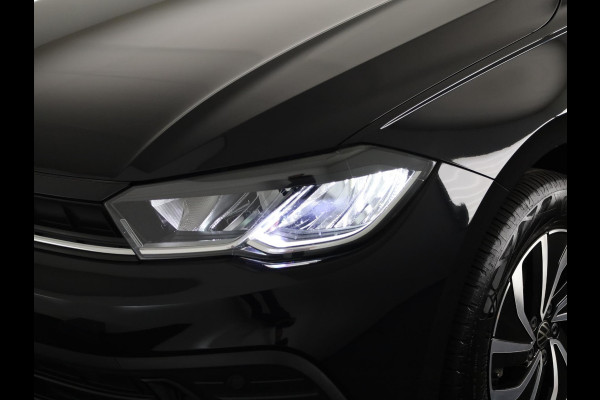 Volkswagen Polo 1.0 TSI Life Edition 95 pk | Verlengde garantie | Navigatie via App | Parkeersensoren achter | Achteruitrijcamera | Adaptieve cruise control |
