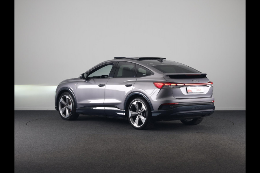 Audi Q4 Sportback e-tron 40 S edition 77 kWh 204 pk | Navigatie | Warmtepomp | Panoramadak | Parkeersensoren | Achteruitrijcamera | Lederen bekleding | Lichtmetalen velgen 21" | SONOS soundsystem | S-Line |