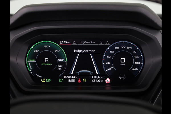 Audi Q4 Sportback e-tron 40 S edition 77 kWh 204 pk | Navigatie | Warmtepomp | Panoramadak | Parkeersensoren | Achteruitrijcamera | Lederen bekleding | Lichtmetalen velgen 21" | SONOS soundsystem | S-Line |